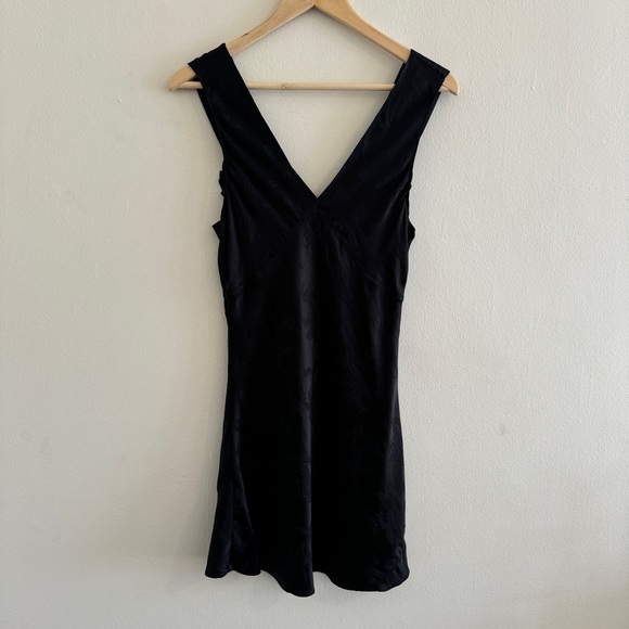 Realisation Par Roxy Silk Mini Dress Black Dragon - Picture 5 of 9